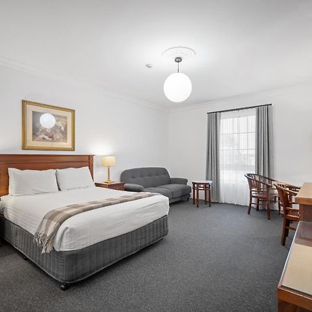 The Lawson Riverside Suites Wagga Wagga Exterior photo