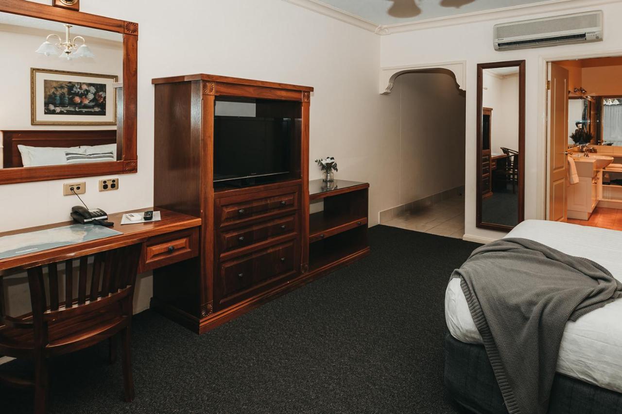 The Lawson Riverside Suites Wagga Wagga Exterior photo